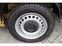 Volkswagen Transporter 2.0 EcoFuel L2H1 116PK 5-persoons | Airco | Cruise Control | Laadkraan
