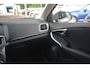 Volvo V40 1.6 T3 Kinetic | Navigatie | Cruise-control | PDC | NL auto!! | Trekhaak |