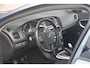 Volvo V40 1.6 T3 Kinetic | Navigatie | Cruise-control | PDC | NL auto!! | Trekhaak |