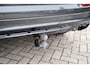Volvo XC60 T6 Recharge AWD R-Design | Stoelverwarming | Trekhaak | Leder | 360° Camera | HUD | Pilot Assist | BLIS | Glossy Black | Keyless
