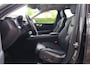 Volvo XC60 T6 Recharge AWD R-Design | Stoelverwarming | Trekhaak | Leder | 360° Camera | HUD | Pilot Assist | BLIS | Glossy Black | Keyless