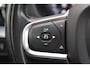 Volvo XC60 T6 Recharge AWD R-Design | Stoelverwarming | Trekhaak | Leder | 360° Camera | HUD | Pilot Assist | BLIS | Glossy Black | Keyless