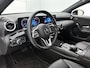 Mercedes-Benz A-klasse 180 Style Limousine Automaat | Achteruitrijcamera | Navigatie | Stoelverwarming | Cruise control | Inclusief 24 maanden MB Certified garantie voor Europa.