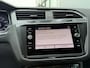 Volkswagen Tiguan BWJ 2017 1.4 TSI 150 PK ACT Highline AUTOMAAT | FULL LED | ADAPTIVE CRUISE | HEAD-UP DISPLAY | CAMERA | ADAPTIVE CRUISE | CARPLAY VOORBEREID | DAB+ | NAVI | CLIMA | CRUISE | LMV | PDC