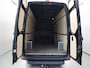 Mercedes-Benz Sprinter 317 CDI | L3 H2 | Achteruitrijcamera | Stoelverwarming Op Geveerde Bestuurdersstoel | Carplay | Cruisecontrol | Zijwindassistent | 270° Achterdeuren | 3-zits | Trekhaak met achteropstap | Betimmering | Certified