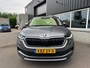 Skoda Kodiaq 1.5 TSI TOUR editie Carplay Stoelverwarming Deurbeschermers ACC Zonnescherm erg vol!