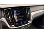 Volvo V60 2.0 B3 R-Design | Panoramadak | Harman Kardon | Black Pack |