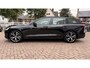 Volvo V60 2.0 B3 R-Design | Panoramadak | Harman Kardon | Black Pack |