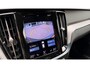 Volvo V60 2.0 B3 R-Design | Panoramadak | Harman Kardon | Black Pack |
