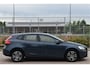 Volvo V40 1.5 T2 Polar+ | NL-Auto | Historie | Standkachel | Stoelverwarming | Nav | Sfeerverl. | Full LED | Zeer netjes
