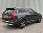 Volvo XC90 2.0 T8 Recharge AWD R-Design / SoH accupakket 97% / Dealer onderhouden / 7 Persoons / Panoramisch schuif/kantel dak / Geheugenfunctie voorstoelen / Elektrisch wegklapbare trekhaak 2350 kg trekgewicht / Harman Kardon Audio / All Season banden / Apple CarPlay/Android Auto /