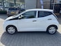 Toyota Aygo X X-FUN 5-DEURS NL-AUTO 1E-EIG BLUETOOTH AIRCO CENTRALE VERGENDELING EL-RAMEN