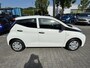 Toyota Aygo X X-FUN 5-DEURS NL-AUTO 1E-EIG BLUETOOTH AIRCO CENTRALE VERGENDELING EL-RAMEN