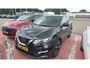 Nissan Qashqai 1.3 DIG-T Premium Edition | AUTOMAAT | Trekhaak | Panoramadak |  Lederen Bekl. |