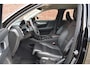 Volvo XC40 B3 177PK Core | Leder |