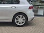 Volkswagen Golf 1.0 TSI Life | Navigatie via Apple carplay | Climate Control | Parkeersensoren | Licht metalen velgen