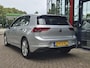 Volkswagen Golf 1.0 TSI Life | Navigatie via Apple carplay | Climate Control | Parkeersensoren | Licht metalen velgen