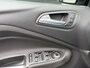 Ford C-Max 1.0i Eco-Boost Titanium 6-Bak 126 PK. Prachtige auto met slechts 74.000 KM !!! Eerste eigenaar !!