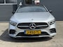 Mercedes-Benz A-klasse 180 Business Solution AMG