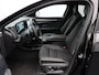 Renault Megane E-Tech EV60 Optimum Charge Iconic | Trekhaak | Stoel en stuurverwarming | Active driver assist | Dodehoek detectie |