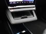 Renault Megane E-Tech EV60 Optimum Charge Iconic | Trekhaak | Stoel en stuurverwarming | Active driver assist | Dodehoek detectie |