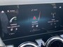 Mercedes-Benz B-klasse 180 Premium | Rijklaarprijs | Trekhaak wegklapbaar | All season banden | Navigatiesysteem | Parkeersensoren voor en achter | 12 maanden BOVAG garantie |