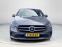 Mercedes-Benz B-klasse 180 Premium | Rijklaarprijs | Trekhaak wegklapbaar | All season banden | Navigatiesysteem | Parkeersensoren voor en achter | 12 maanden BOVAG garantie |