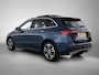 Mercedes-Benz B-klasse 250 e Plug-In Hybride | Trekhaak | Panoramadak | Multi Beam Ledkoplampen | Sfeerverlichting | Parkeerpakket met 360°-camera. Inclusief 24 maanden MB Certified garantie voor Europa.
