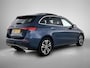 Mercedes-Benz B-klasse 250 e Plug-In Hybride | Trekhaak | Panoramadak | Multi Beam Ledkoplampen | Sfeerverlichting | Parkeerpakket met 360°-camera. Inclusief 24 maanden MB Certified garantie voor Europa.