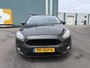 Ford Focus Wagon 1.0i Eco-Boost Edition 6-Bak 126 PK. Distributieriem en waterpomp vervangen bij 197.000 KM !!! Zeer fijn rijdende auto !!