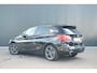 BMW 2-Serie Active Tourer 225xe iPerformance High Executive | Panoramadak | Head-Up | Bestuurdersstoel Geheugen | Adaptive Cruise | 17"