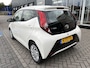 Toyota Aygo X X-PLAY 5-DEURS AIRCO CAMERA APPLE/ANDROID AUDIO-STUURWIELBED. BLUETOOTH LED-DAGRIJ
