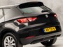 SEAT Leon 1.0 EcoTSI Intense Sport (APPLE CARPLAY, NAVIGATIE, CLIMATE, GETINT GLAS, PARKEERSENSOREN, SPORTSTOELEN, KEYLESS, LM VELGEN, NIEUWSTAAT)