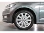Volkswagen Touran 1.4 TSI Highline 7-Persoons, Trekhaak, ACC, Stoelverwarming, Navigatie