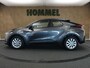Toyota C-HR / C-HR+ 1.8 Hybrid 140 Active - ORIGINEEL NEDERLANDSE AUTO - AFKOMSTIG VAN 2E EIGENAAR - CAMERA - NAVIGATIE - CLIMATE CONTROL - 17 INCH LICHT METALEN VELGEN MET BRIDGESTONE BANDEN - DODEHOEK DETECTIE