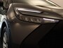 Toyota C-HR / C-HR+ 1.8 Hybrid 140 Active - ORIGINEEL NEDERLANDSE AUTO - AFKOMSTIG VAN 2E EIGENAAR - CAMERA - NAVIGATIE - CLIMATE CONTROL - 17 INCH LICHT METALEN VELGEN MET BRIDGESTONE BANDEN - DODEHOEK DETECTIE