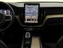 Volvo XC60 2.0 T8 Plug-in hybrid AWD Plus Dark Nieuw , 360 Camera, Harman/Kardon, Memory stoelen, Winterpakket, Elektrische achterklep, Cruise control adaptief, 2 jaar garantie .