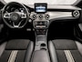 Mercedes-Benz GLA 200 AMG Sport 156Pk Automaat (PANORAMADAK, APPLE CARPLAY, GROOT NAVI, CAMERA, LEDER, SPORTSTOELEN, ZWART HEMEL, GETINT GLAS, STOELVERWARMING, NIEUWSTAAT)