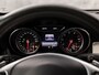 Mercedes-Benz GLA 200 AMG Sport 156Pk Automaat (PANORAMADAK, APPLE CARPLAY, GROOT NAVI, CAMERA, LEDER, SPORTSTOELEN, ZWART HEMEL, GETINT GLAS, STOELVERWARMING, NIEUWSTAAT)