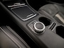 Mercedes-Benz GLA 200 AMG Sport 156Pk Automaat (PANORAMADAK, APPLE CARPLAY, GROOT NAVI, CAMERA, LEDER, SPORTSTOELEN, ZWART HEMEL, GETINT GLAS, STOELVERWARMING, NIEUWSTAAT)