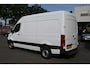 Mercedes-Benz Sprinter 317 CDI L2H2 Pro LED, Geveerde stoel, Trekhaak, Navigatie met camera