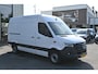 Mercedes-Benz Sprinter 317 CDI L2H2 Pro LED, Geveerde stoel, Trekhaak, Navigatie met camera