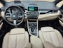 BMW 2-Serie Active Tourer 225i xDrive Luxury / Trekhaak / Leder / stoelverwarming / Camera