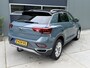 Volkswagen T-Roc 1.5 TSI 150pk DSG Style Virtual Cockpit Ergo stoel Trekhaak Camera Stoelverwarming Massage IQ Koplampen