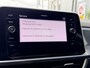 Volkswagen T-Roc 1.5 TSI 150pk DSG Style Virtual Cockpit Ergo stoel Trekhaak Camera Stoelverwarming Massage IQ Koplampen