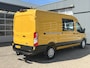 Ford Transit 350 2.0 TDCI L3H2 DC RWD Airco Cruise control Trekhaak 3500kg trekgewicht Kastinrichting 5-Persoons Telefoonverbinding Stoelverwarming Euro 6