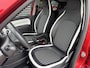Renault Twingo 1.0 SCe Intens Climate Control, Cruise Control, Android/Apple Auto, P-sensoren