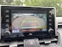 Toyota RAV4 2.5 Hybrid AWD Bi-Tone elektrisch glazen panorama-dak , trekhaak afneembaar , Apple Carplay/Android Auto , lichtmetalen velgen 18" , voorstoelen verwarmd , cruise control adaptief , electronic climate controle , navigatiesysteem full map , enz