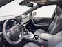 Toyota RAV4 2.5 Hybrid AWD Bi-Tone elektrisch glazen panorama-dak , trekhaak afneembaar , Apple Carplay/Android Auto , lichtmetalen velgen 18" , voorstoelen verwarmd , cruise control adaptief , electronic climate controle , navigatiesysteem full map , enz