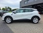 Renault Captur 1.3 TCe 140 Zen | Met o.a. stoel- en stuurwielverwarming, cruise, navigatie, camera en climate control!